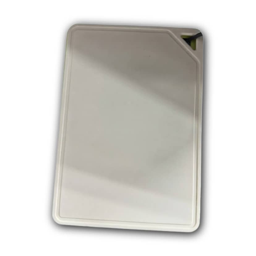 White cutting board with corner design