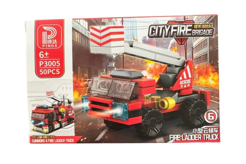 PINDA P3005 Constructor fire truck with extendable ladder, red-black plastic model with 50 pieces