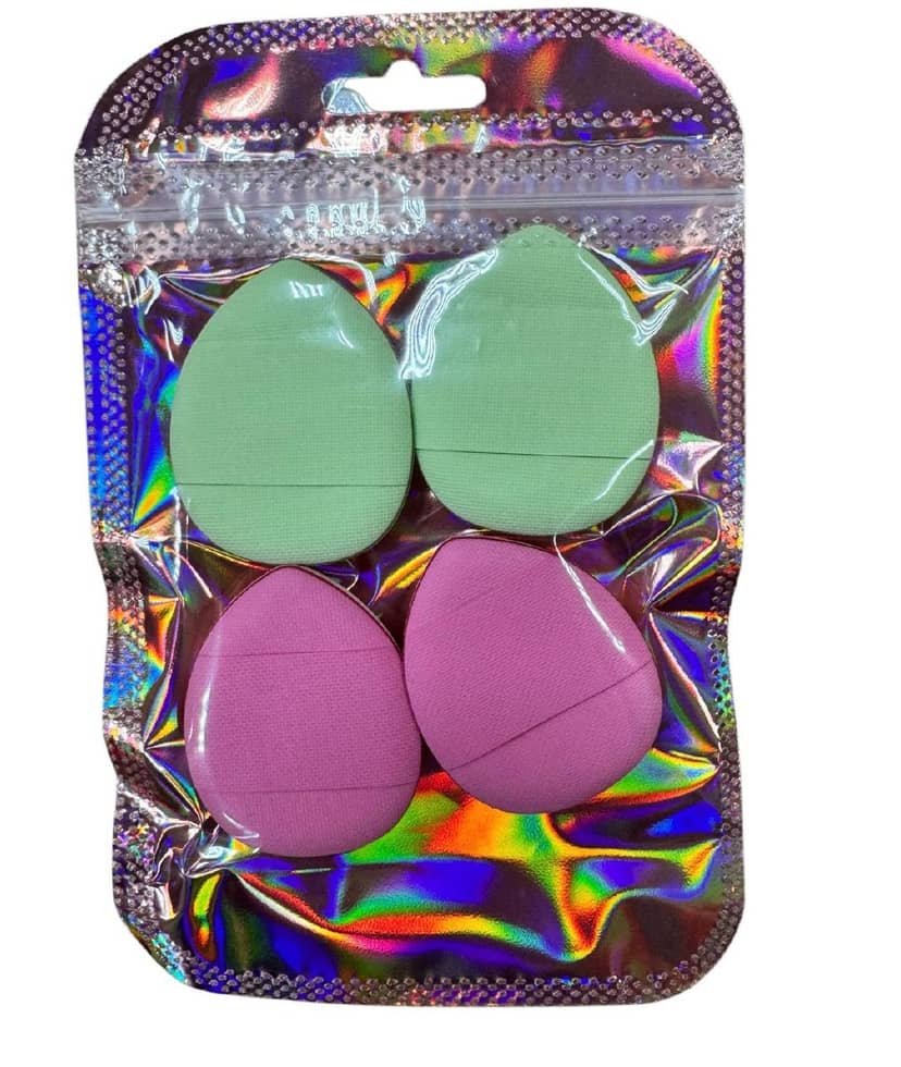 Set of 4 mini sponges in bright packaging: two green and two pink sponges for cleaning, material