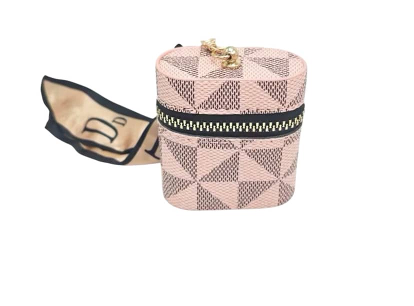 Pink keyring mini case with satin ribbon