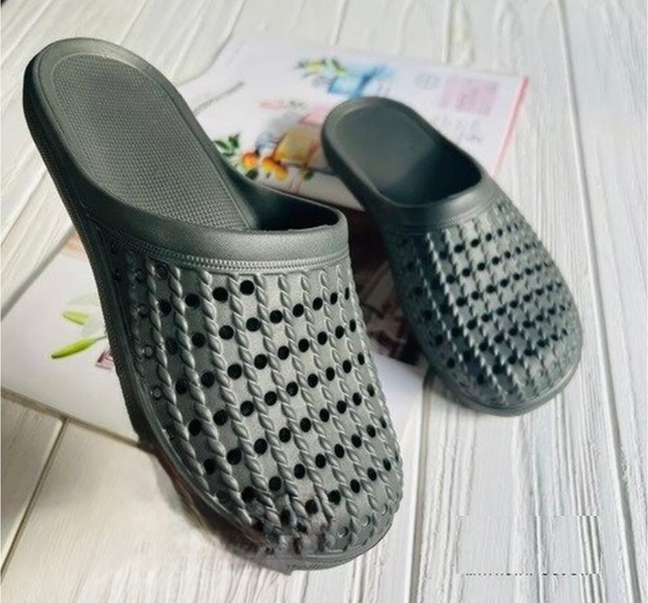 Капці сабо ж чорні 36р 4