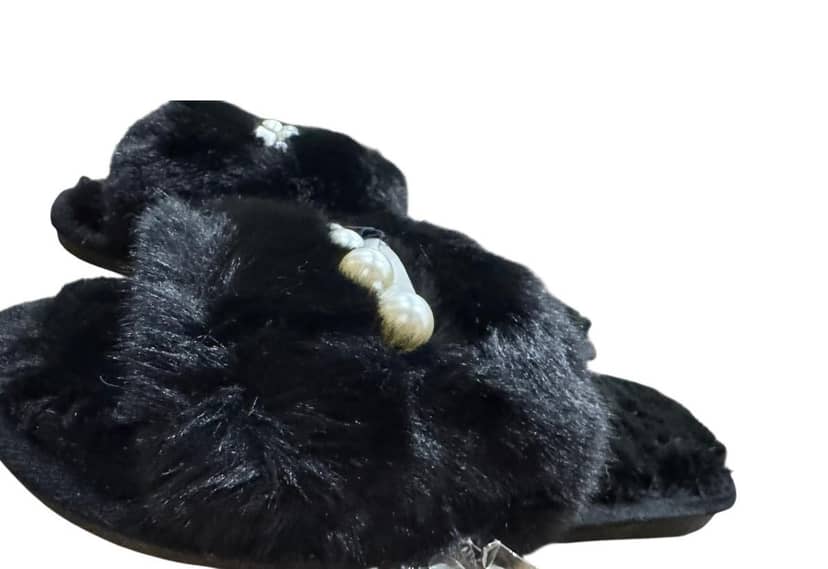 Women's Faux Fur Slippers 8822 Black 4