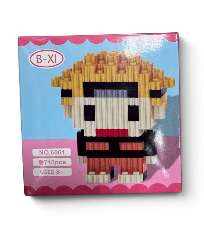 Mini Stress Relief Building Set with 710 pieces
