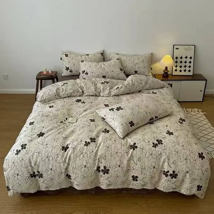 Набір постільної білизни біж з чорними квітами FAVOURITE TEXTILES 3