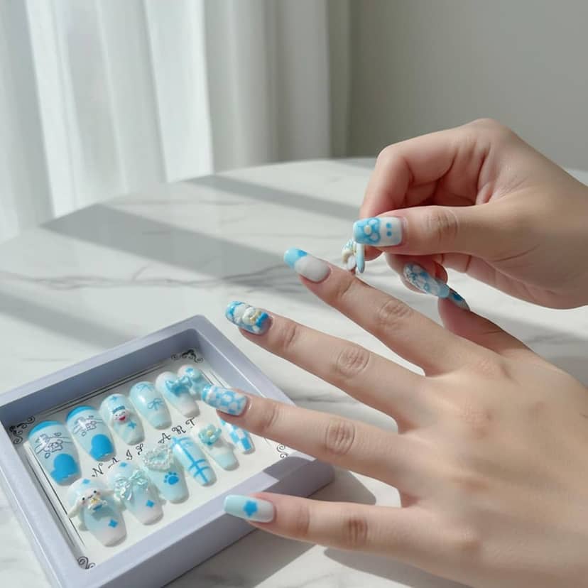 Decorative Teenage Press-On Nails 3
