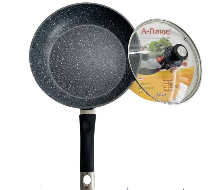 A-Plus Frying Pan with Lid 22 cm on a white background