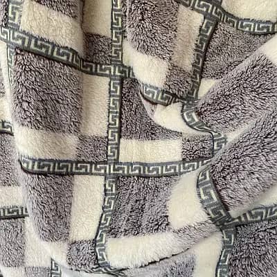 Euro Rippled Blanket 2